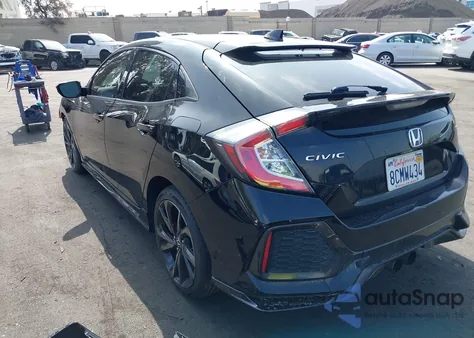 2018 Honda Civic Sport z USA, uszkodzony, nr VIN SHHFK7H47JU411742